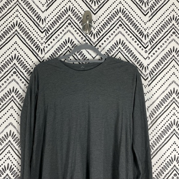 Lululemon Acadia Long Sleeve Top - Picture 9 of 12